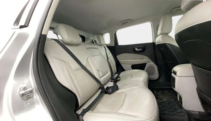 2019 Jeep Compass LIMITED 2.0 DIESEL, Diesel, Manual, 39,707 km, Right Side Rear Door Cabin