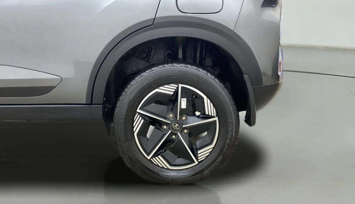 2023 Tata NEXON FEARLESS + S P MT, Petrol, Manual, 12,616 km, Left Rear Wheel
