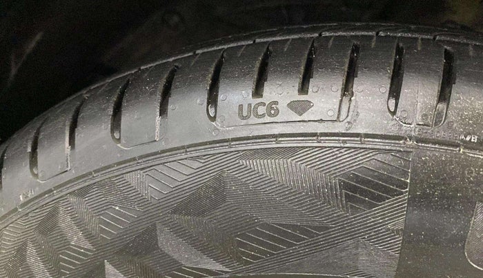 2019 Maruti Dzire LXI, Petrol, Manual, 48,986 km, Left Front Tyre Tread