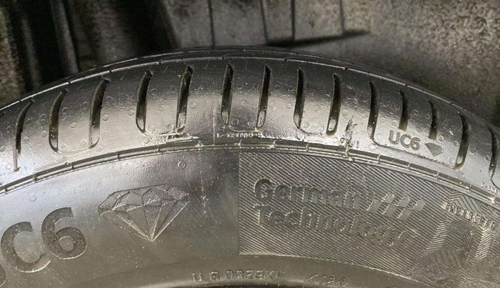 2019 Maruti Dzire LXI, Petrol, Manual, 48,986 km, Right Rear Tyre Tread