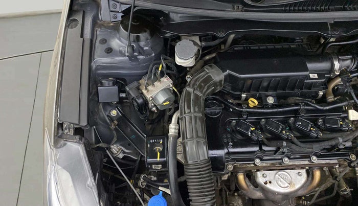 2021 Maruti Ciaz SIGMA 1.5 SHVS MT  PETROL, Petrol, Manual, 35,590 km, Engine View - Right