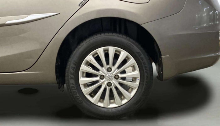 2021 Maruti Ciaz SIGMA 1.5 SHVS MT  PETROL, Petrol, Manual, 35,590 km, Left Rear Wheel