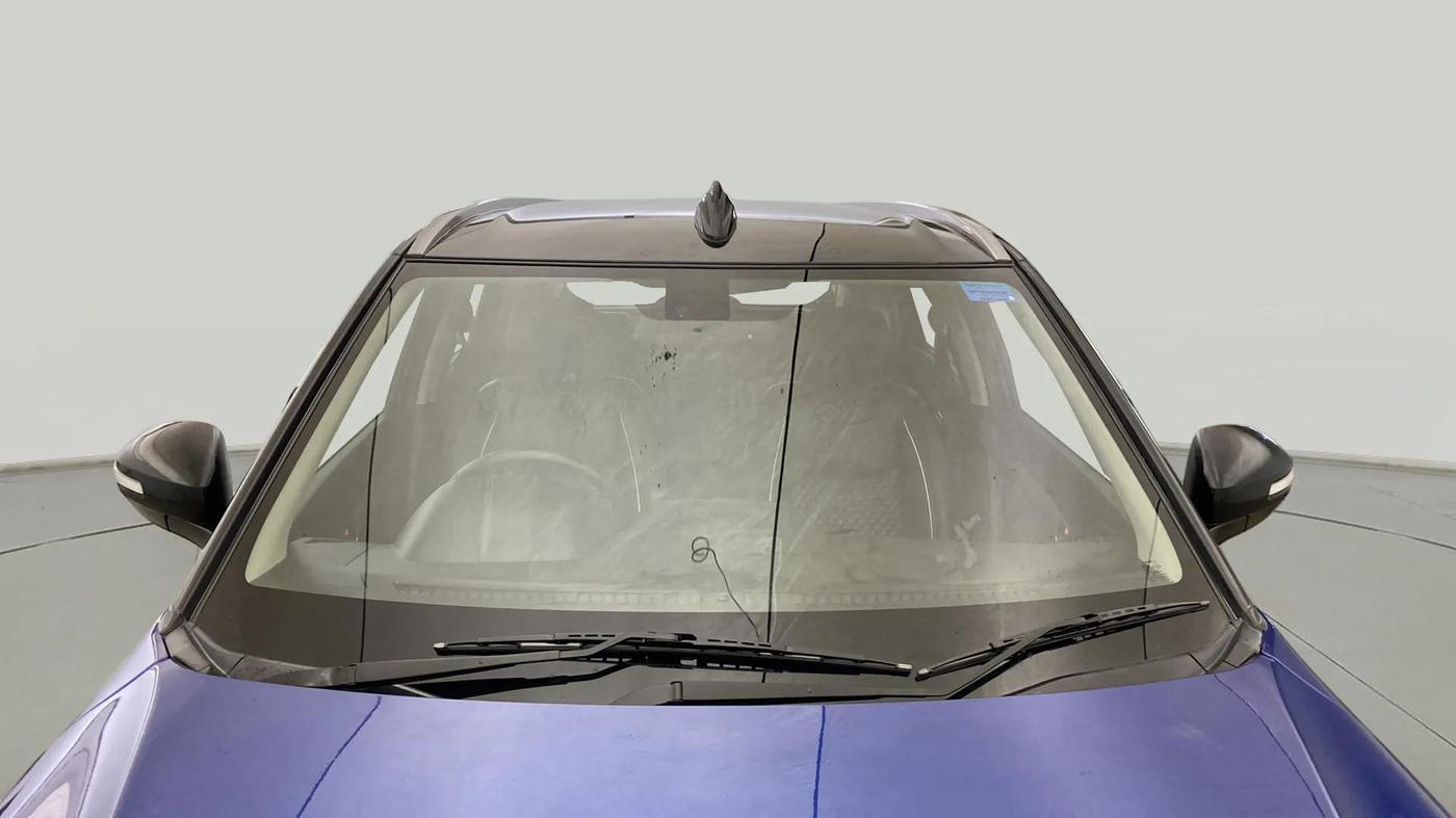 2022 Toyota URBAN CRUISER PREMIUM GRADE MT DUAL TONE, Petrol, Manual, 32,923 km, Front Windshield