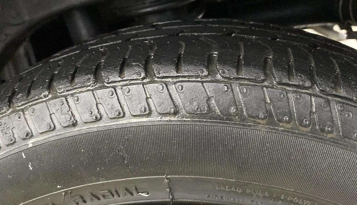 2018 Maruti Alto K10 LXI, Petrol, Manual, 34,283 km, Left Rear Tyre Tread