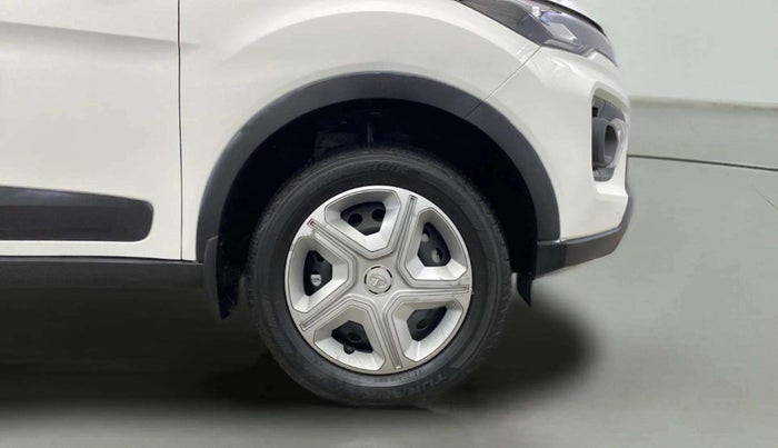 2022 Tata NEXON XM SUNROOF PETROL, Petrol, Manual, 40,715 km, Right Front Wheel