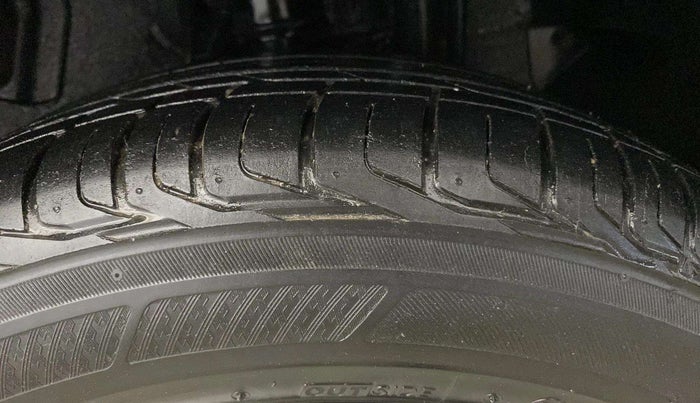 2022 Tata NEXON XM SUNROOF PETROL, Petrol, Manual, 40,715 km, Left Rear Tyre Tread