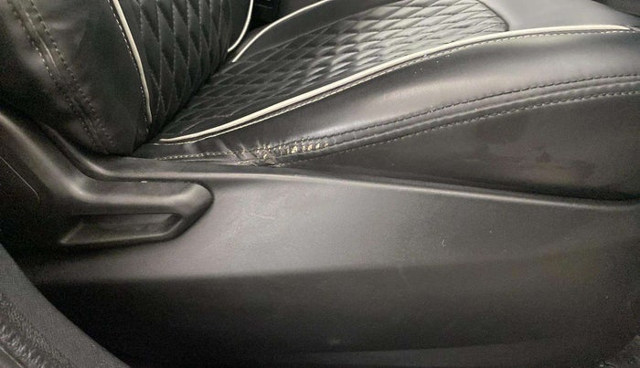 2022 Tata NEXON XM SUNROOF PETROL, Petrol, Manual, 40,715 km, Driver Side Adjustment Panel