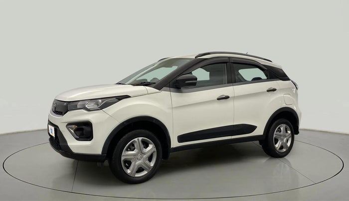 2022 Tata NEXON XM SUNROOF PETROL, Petrol, Manual, 40,715 km, Left Front Diagonal