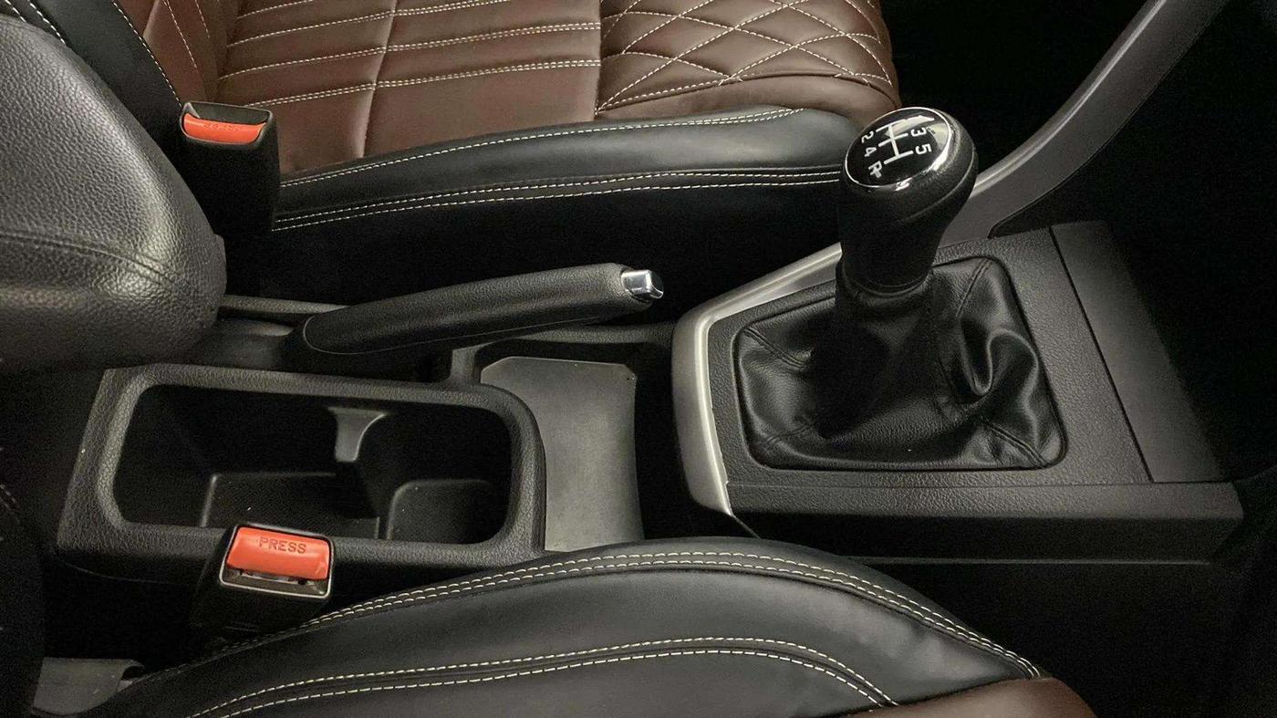 2023 Maruti BREZZA ZXI S-CNG, CNG, Manual, 37,665 km, Gear Lever