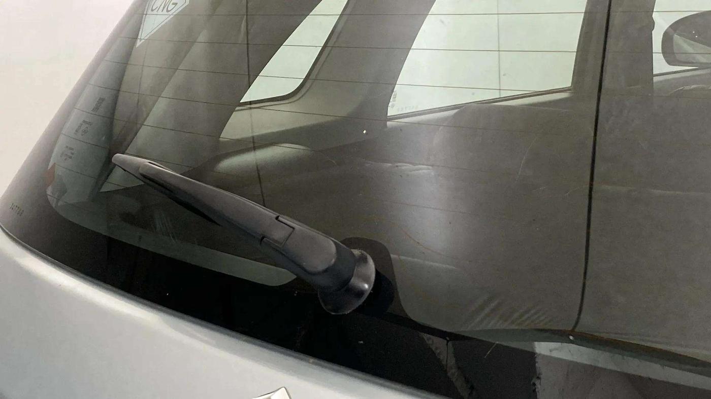2023 Maruti BREZZA ZXI S-CNG, CNG, Manual, 37,665 km, Rear Wiper