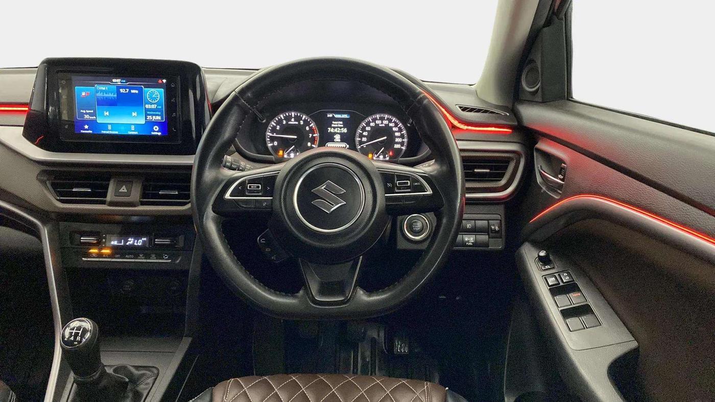 2023 Maruti BREZZA ZXI S-CNG, CNG, Manual, 37,665 km, Steering Wheel Close Up