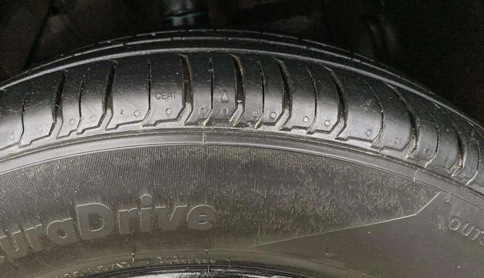 2023 Maruti BREZZA ZXI S-CNG, CNG, Manual, 37,519 km, Left Front Tyre Tread