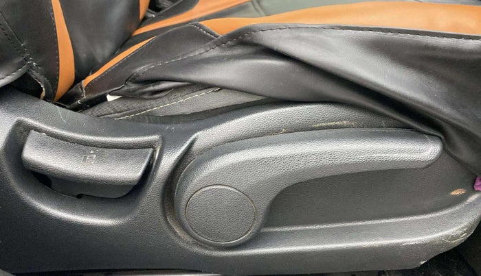 2018 Hyundai Elite i20 ASTA 1.2  CVT, Petrol, Automatic, 60,933 km, Driver Side Adjustment Panel