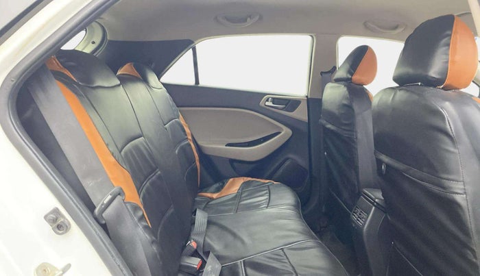 2018 Hyundai Elite i20 ASTA 1.2  CVT, Petrol, Automatic, 60,933 km, Right Side Rear Door Cabin