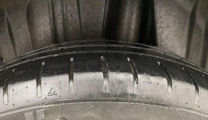 2022 Maruti Baleno ZETA PETROL 1.2, Petrol, Manual, 53,943 km, Left Rear Tyre Tread