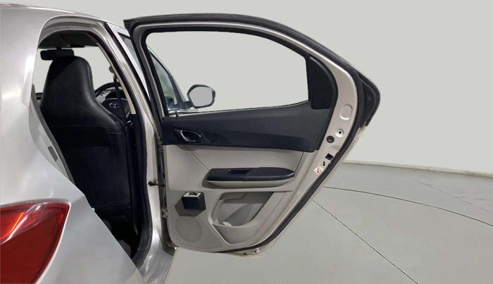 2018 Tata Tiago XE PETROL, Petrol, Manual, 46,784 km, RHS Rear Door