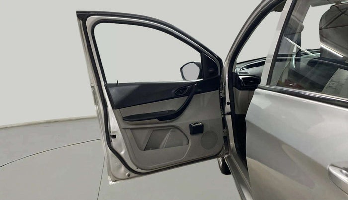 2018 Tata Tiago XE PETROL, Petrol, Manual, 46,784 km, LHS Front Door