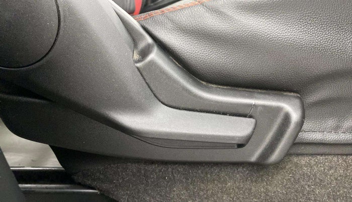 2021 Maruti IGNIS SIGMA 1.2, Petrol, Manual, 36,845 km, Driver Side Adjustment Panel