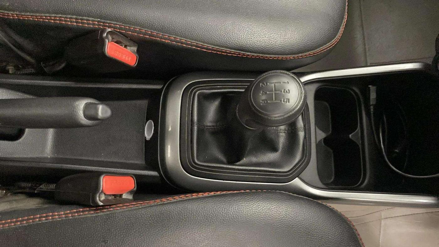 2021 Maruti IGNIS SIGMA 1.2, Petrol, Manual, 36,845 km, Gear Lever