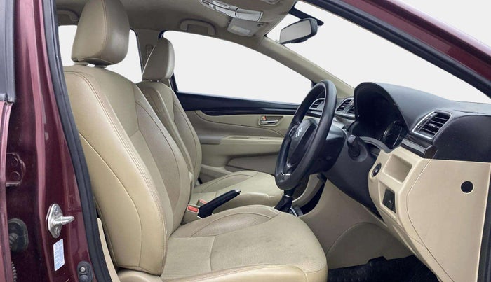2016 Maruti Ciaz ZXI AT, Petrol, Automatic, 86,973 km, Right Side Front Door Cabin