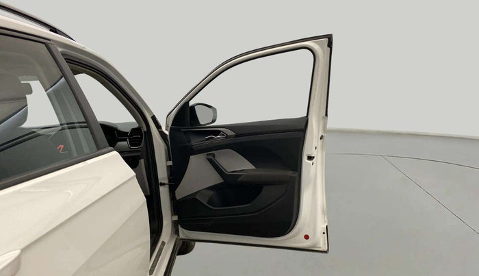 2023 Skoda KUSHAQ AMBITION 1.0L TSI AT, Petrol, Automatic, 28,979 km, RHS Front Door