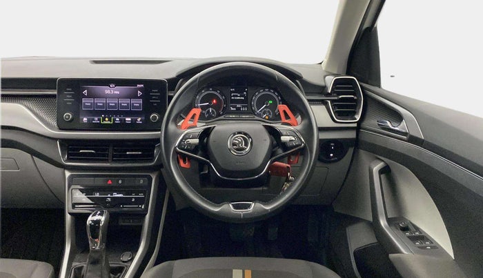 2023 Skoda KUSHAQ AMBITION 1.0L TSI AT, Petrol, Automatic, 28,979 km, Steering Wheel Close Up