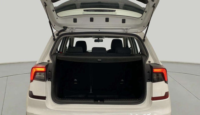 2023 Skoda KUSHAQ AMBITION 1.0L TSI AT, Petrol, Automatic, 28,979 km, Boot Inside