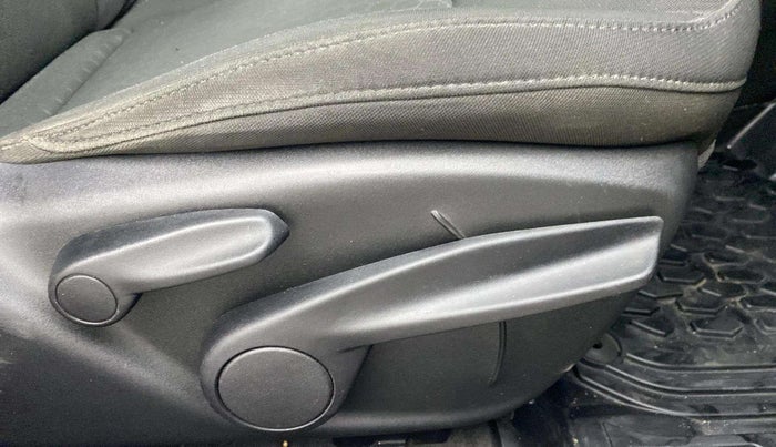 2018 Jeep Compass SPORT 1.4 PETROL, Petrol, Manual, 27,624 km, Driver Side Adjustment Panel
