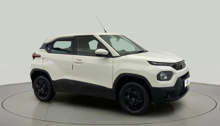 2023 Tata PUNCH ADVENTURE RHYTHM PACK AMT, Petrol, Automatic, 17,492 km, Right Front Diagonal