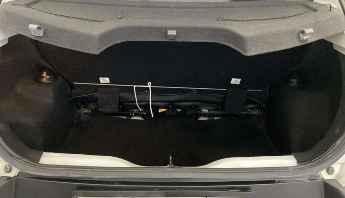 2023 Tata PUNCH ADVENTURE RHYTHM PACK AMT, Petrol, Automatic, 17,492 km, Boot Open Zoomed View