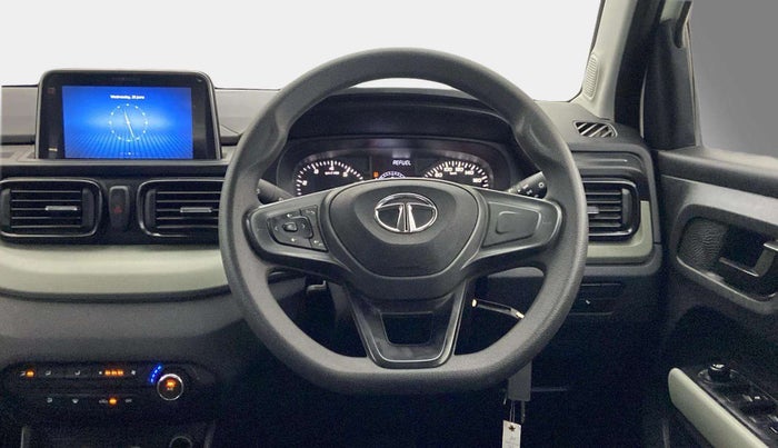 2023 Tata PUNCH ADVENTURE RHYTHM PACK AMT, Petrol, Automatic, 17,492 km, Steering Wheel Close Up