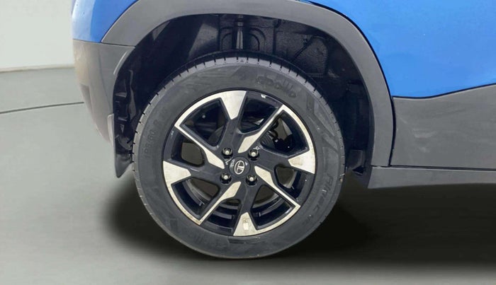 2021 Tata PUNCH CREATIVE  MT, CNG, Manual, 39,695 km, Right Rear Wheel