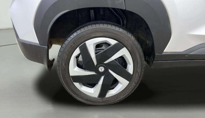 2023 Nissan MAGNITE XL, Petrol, Manual, 35,719 km, Right Rear Wheel