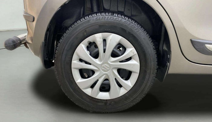 2020 Maruti Swift VXI, Petrol, Manual, 22,945 km, Right Rear Wheel