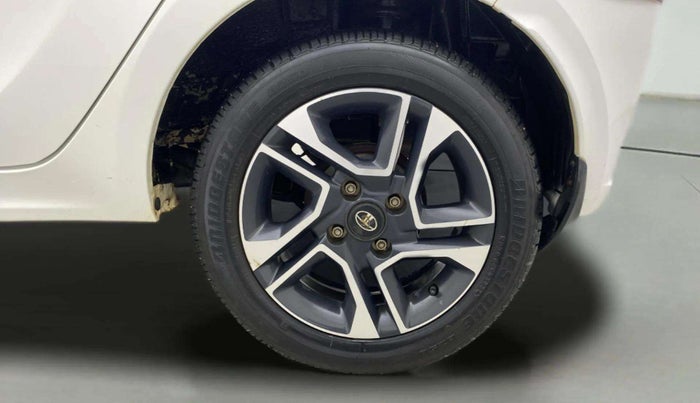 2022 Tata Tiago XZ PLUS PETROL, Petrol, Manual, 36,729 km, Left Rear Wheel