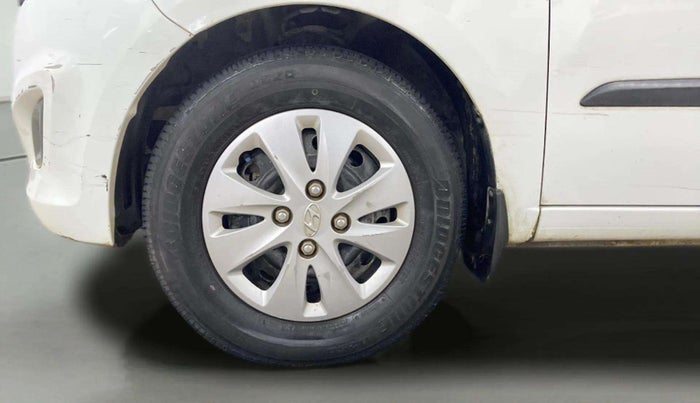 2013 Hyundai i10 MAGNA 1.2, Petrol, Manual, 68,274 km, Left Front Wheel
