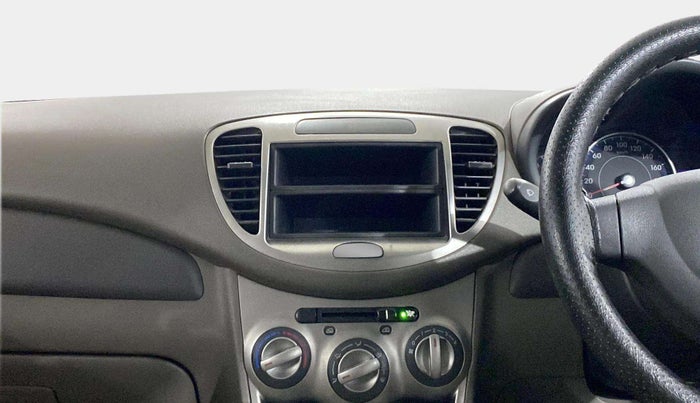 2013 Hyundai i10 MAGNA 1.2, Petrol, Manual, 68,274 km, Air Conditioner