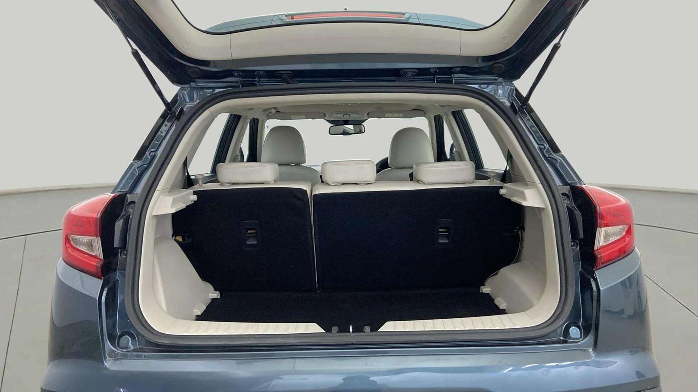 2021 Mahindra XUV300 W8 (O) 1.2 PETROL AMT, Petrol, Automatic, 20,050 km, Boot Open Zoomed View