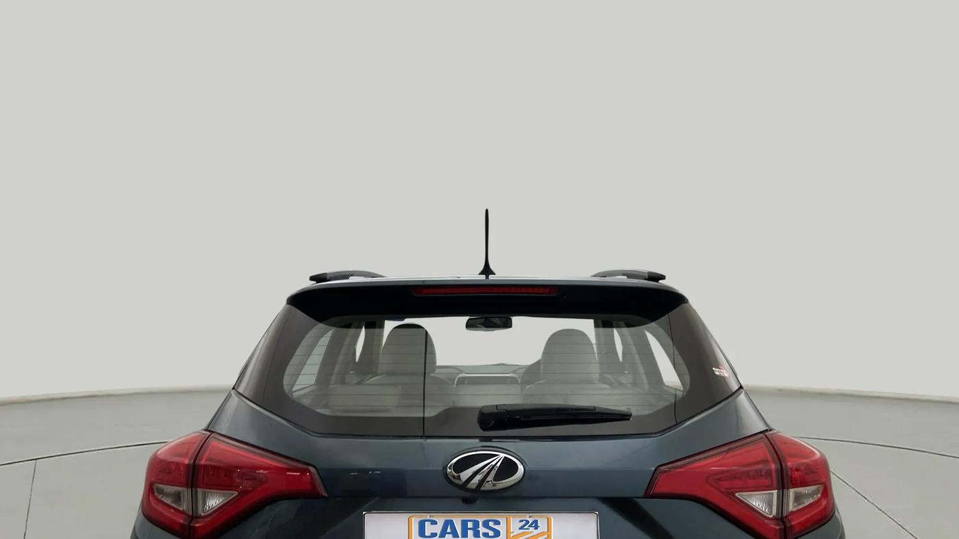 2021 Mahindra XUV300 W8 (O) 1.2 PETROL AMT, Petrol, Automatic, 20,050 km, Rear Windshield