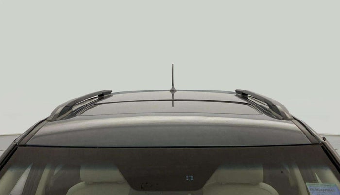 2021 Mahindra XUV300 W8 (O) 1.2 PETROL AMT, Petrol, Automatic, 19,954 km, Moonroof/ Sunroof