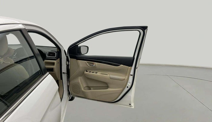 2018 Maruti Ciaz ALPHA 1.4 PETROL, Petrol, Manual, 30,682 km, RHS Front Door