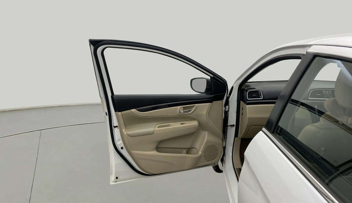 2018 Maruti Ciaz ALPHA 1.4 PETROL, Petrol, Manual, 30,682 km, LHS Front Door