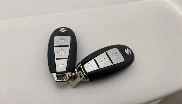 2018 Maruti Ciaz ALPHA 1.4 PETROL, Petrol, Manual, 30,682 km, Key Close Up