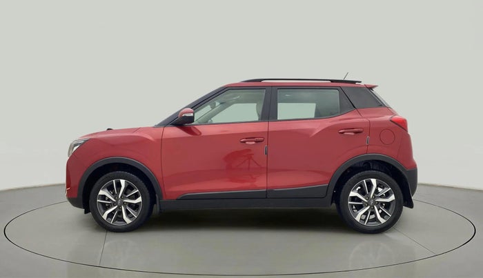 2021 Mahindra XUV300 W8 (O) 1.2 PETROL AMT, Petrol, Automatic, 28,551 km, Left Side