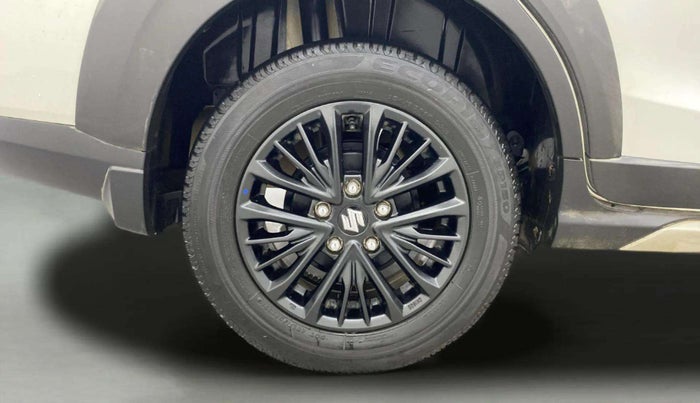 2019 Maruti XL6 ZETA MT, Petrol, Manual, 31,446 km, Right Rear Wheel