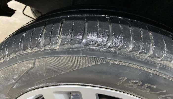 2019 Renault TRIBER RXZ, Petrol, Manual, 46,047 km, Left Front Tyre Tread