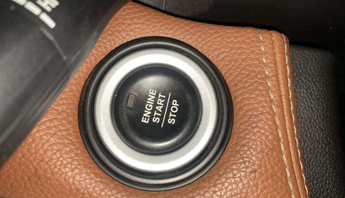 2023 MG HECTOR PLUS  SHARP PLUS 2.0 D TURBO MT 6STR, Diesel, Manual, 29,183 km, Keyless Start/ Stop Button