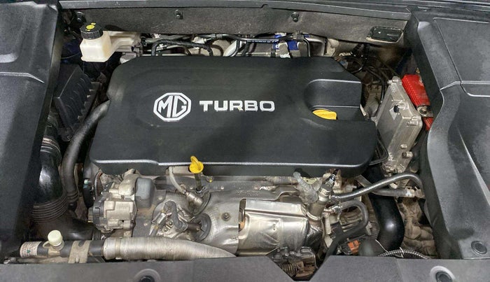 2023 MG HECTOR PLUS  SHARP PLUS 2.0 D TURBO MT 6STR, Diesel, Manual, 29,183 km, Engine View