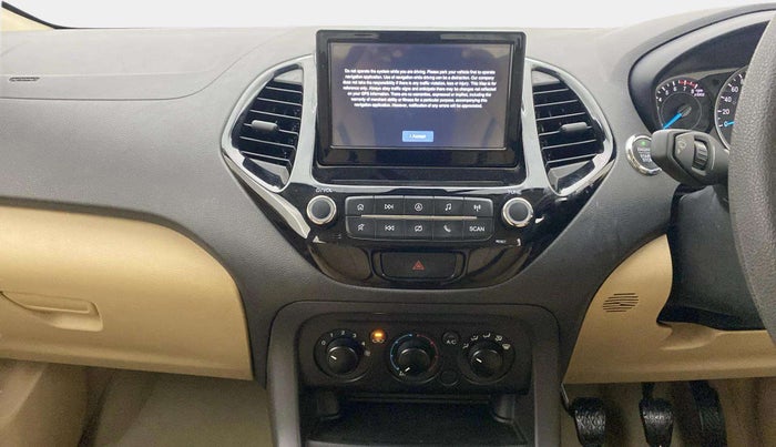 2020 Ford Figo Aspire TITANIUM 1.2 PETROL, Petrol, Manual, 29,499 km, Air Conditioner