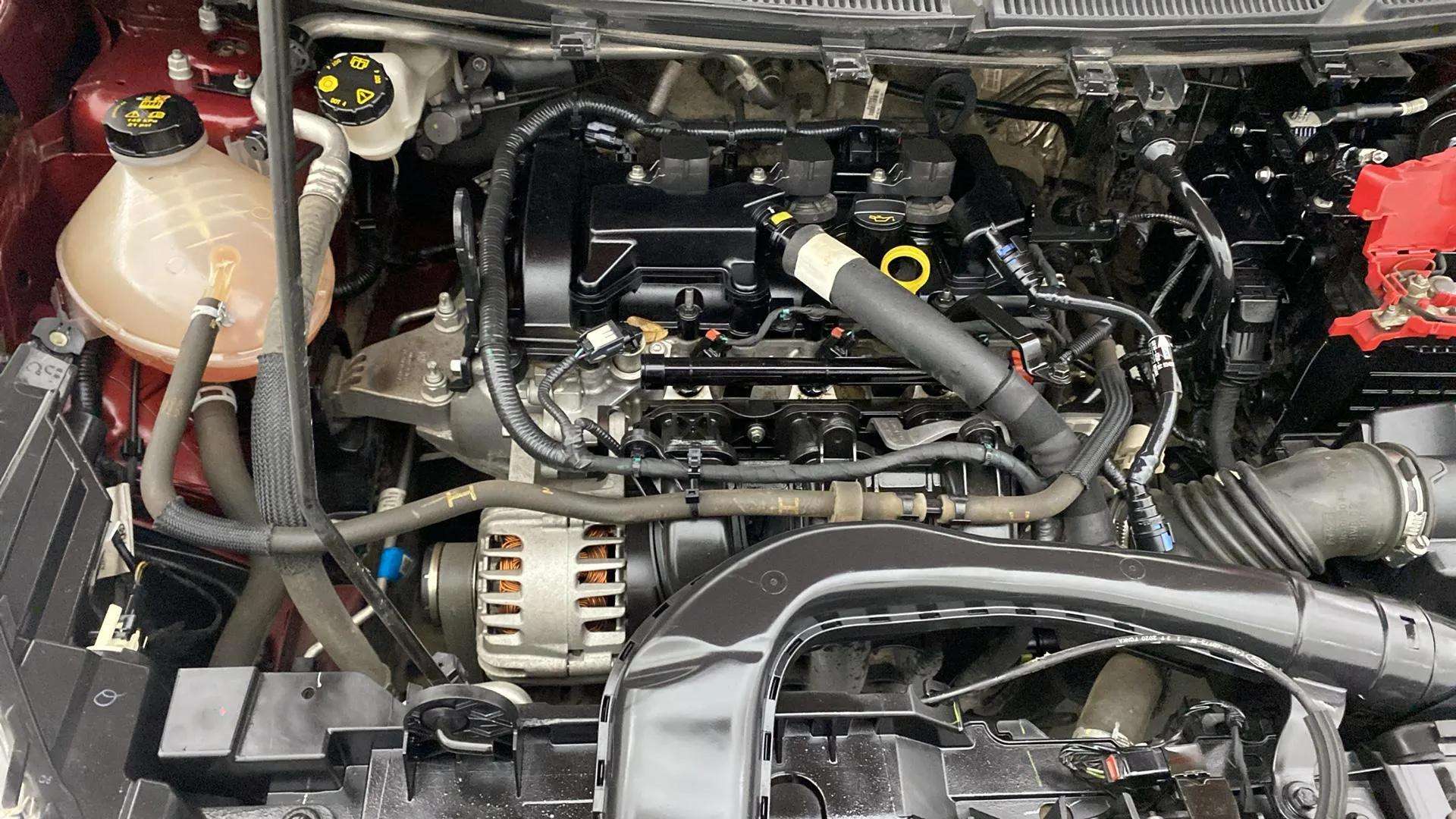 Engine-Right-Aligned--11